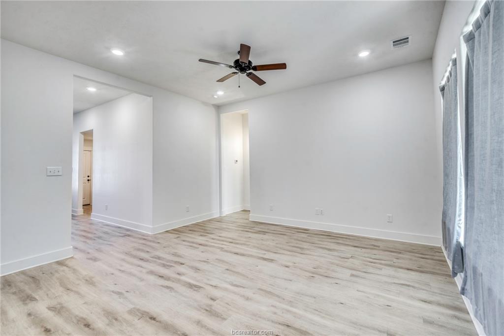 508 Brazos Bend