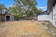 2813 Forest Bend Drive
