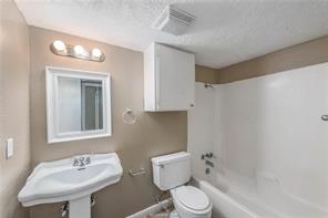 3900 Old College Road Unit: 12