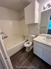 701-D Balcones Unit: 52