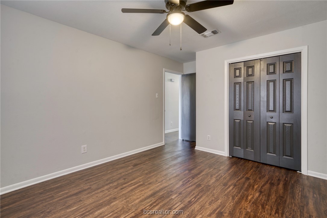 1203 Spring Loop Unit: A