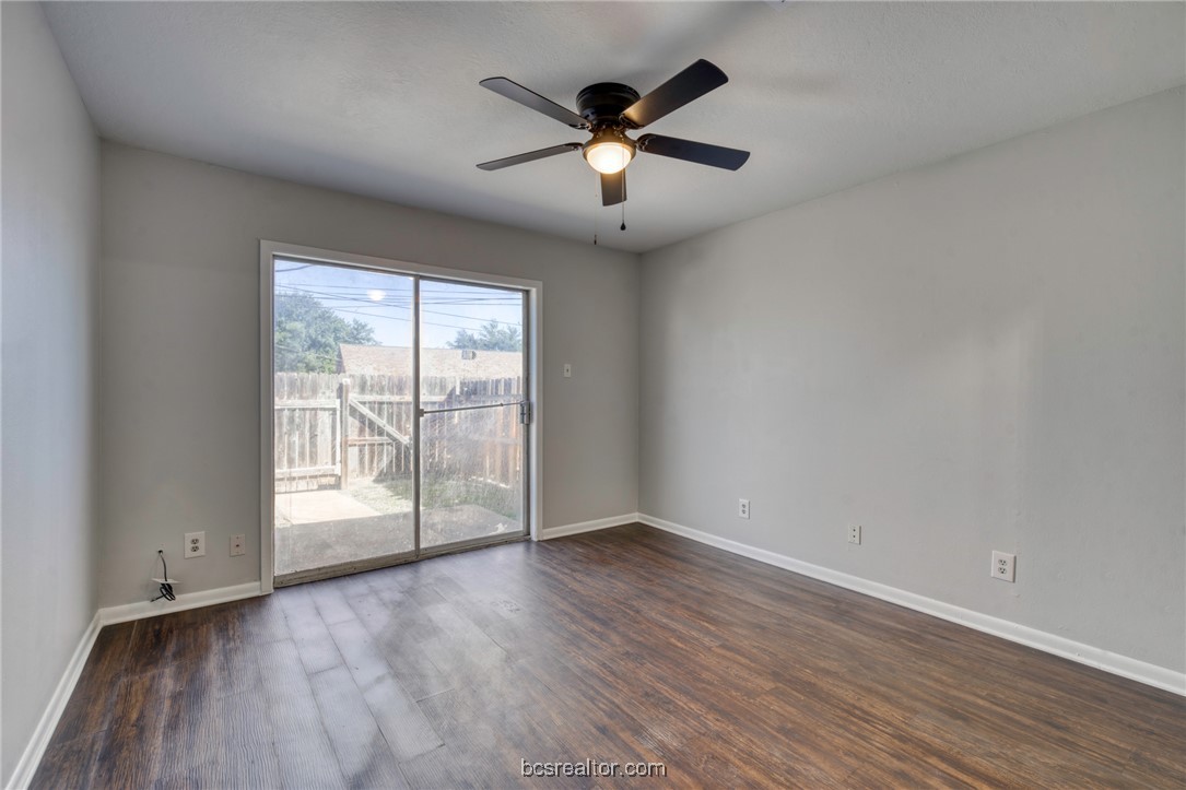 1203 Spring Loop Unit: A