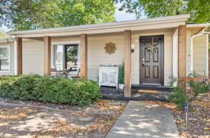 318 KYLE AVENUE