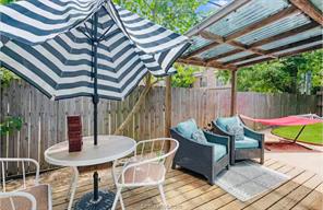 318 KYLE AVENUE