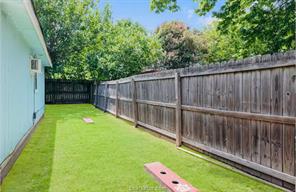318 KYLE AVENUE