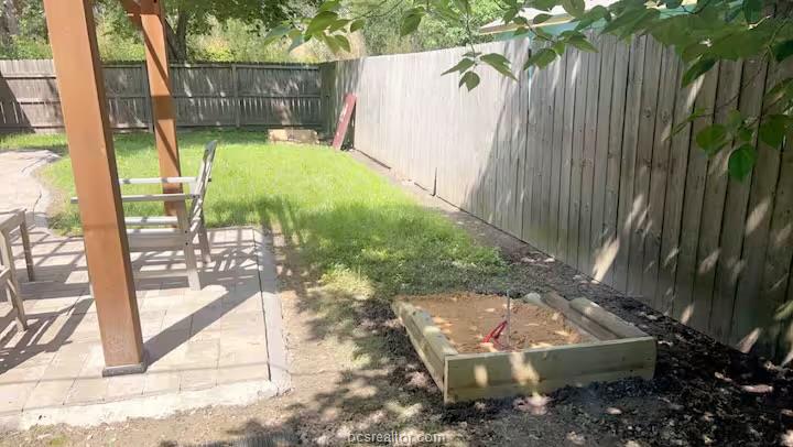 318 KYLE AVENUE
