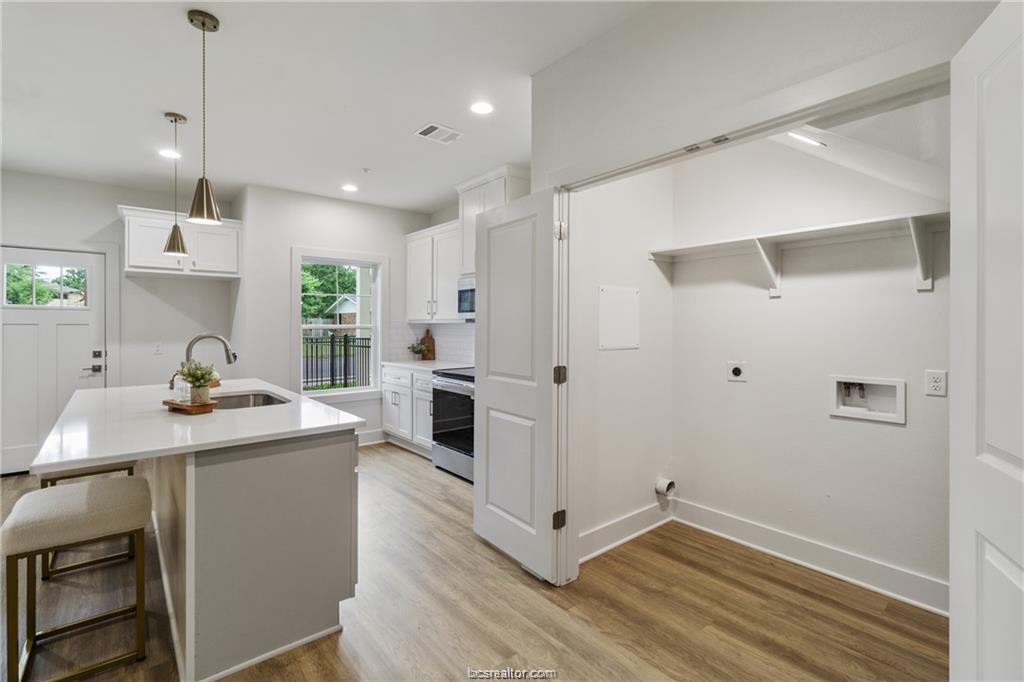 4013 Aspen Street Unit: 114