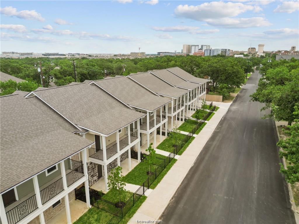 4013 Aspen Street Unit: 114