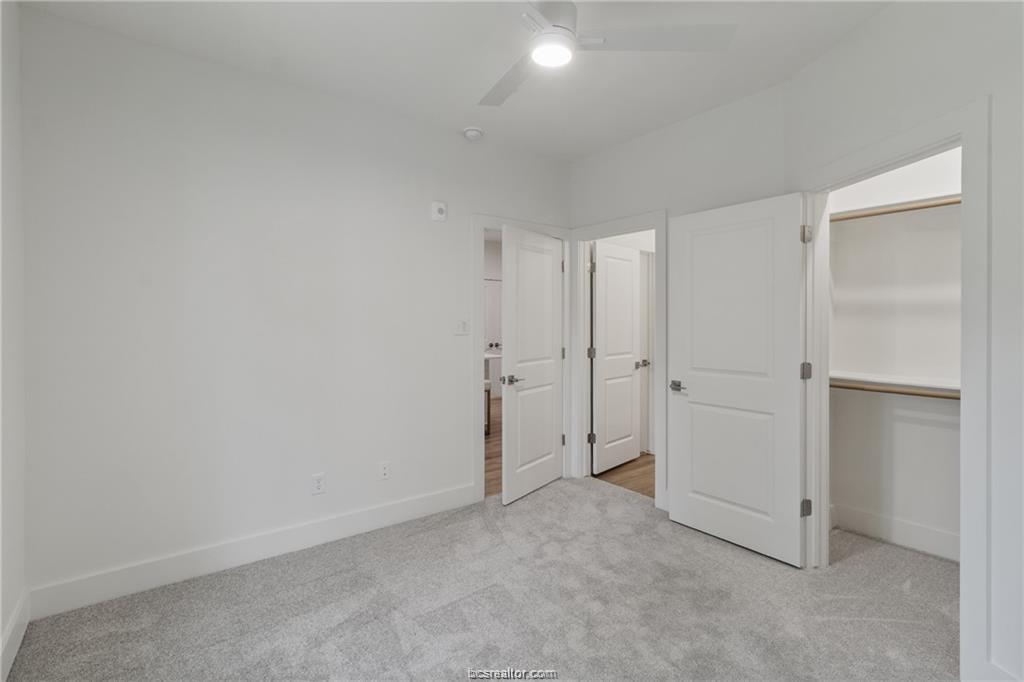 4013 Aspen Street Unit: 114