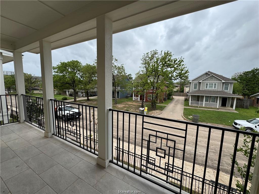 4013 Aspen Street Unit: 124