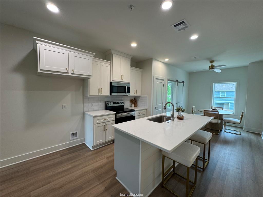 4013 Aspen Street Unit: 124