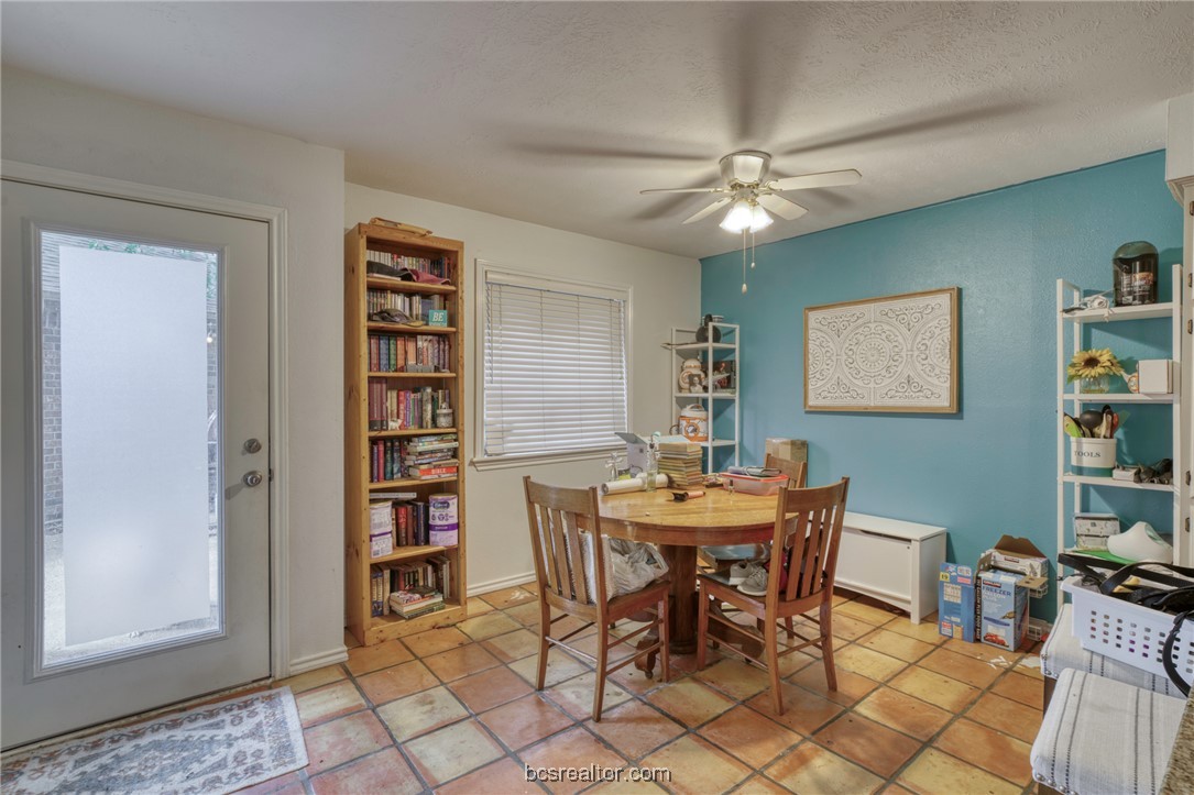 2400 Longmire Dr Unit: 303