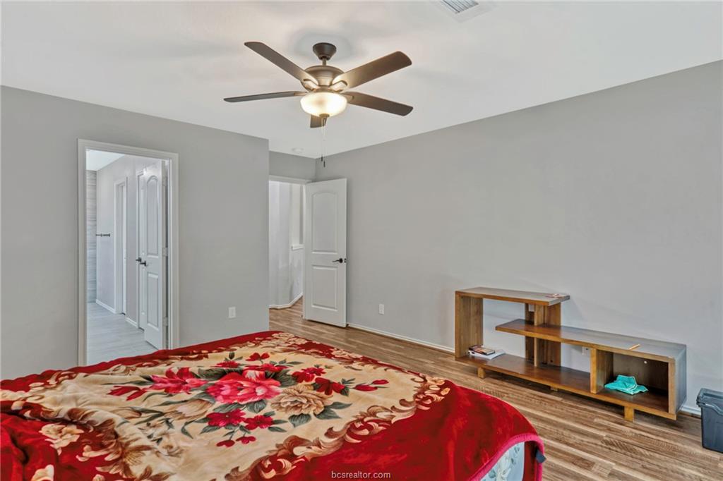 305 TRIUMPH COURT