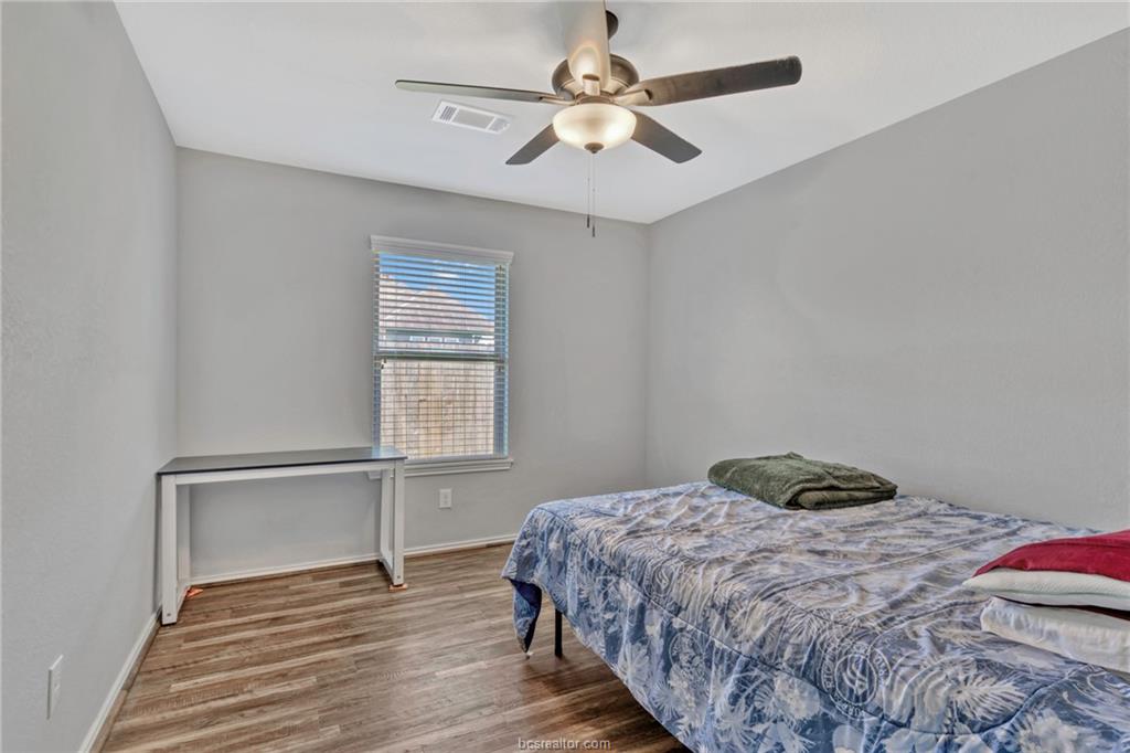 305 TRIUMPH COURT