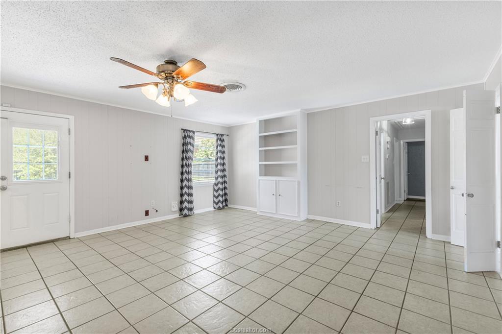 3702 Tanglewood Drive