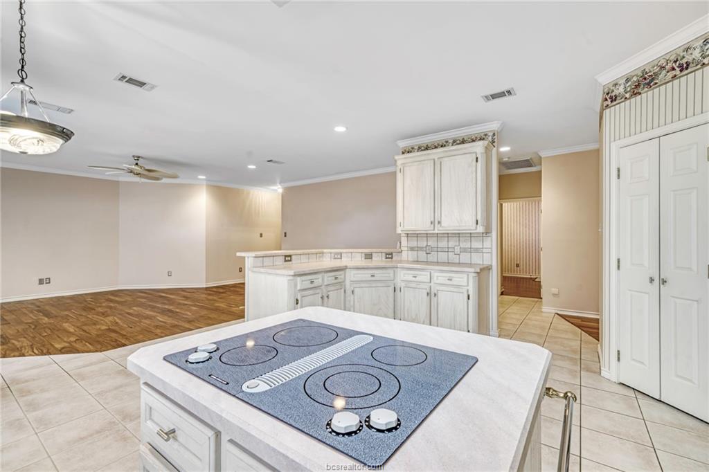 602 Clovis Court