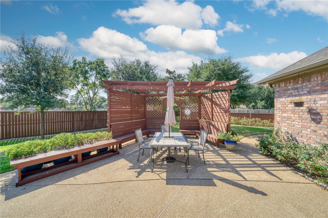 602 Clovis Court