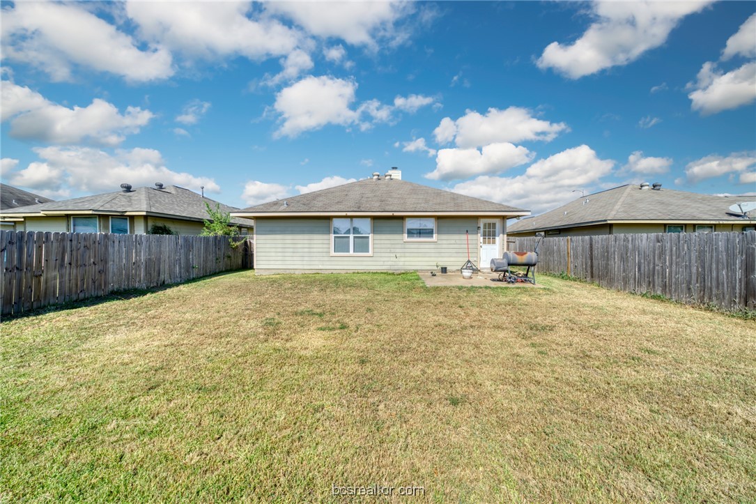 923 Crested Point Drive