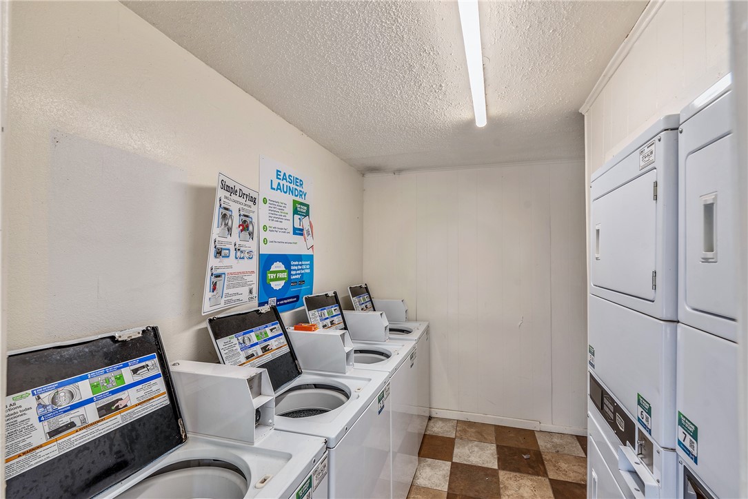 3914 Old College Road