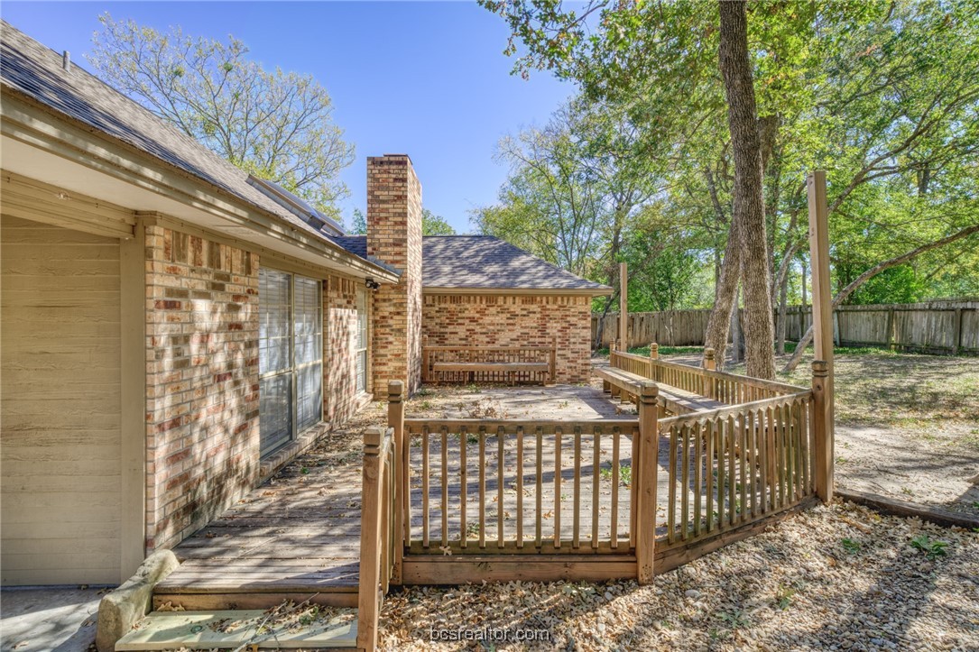 706 Summerglen Drive