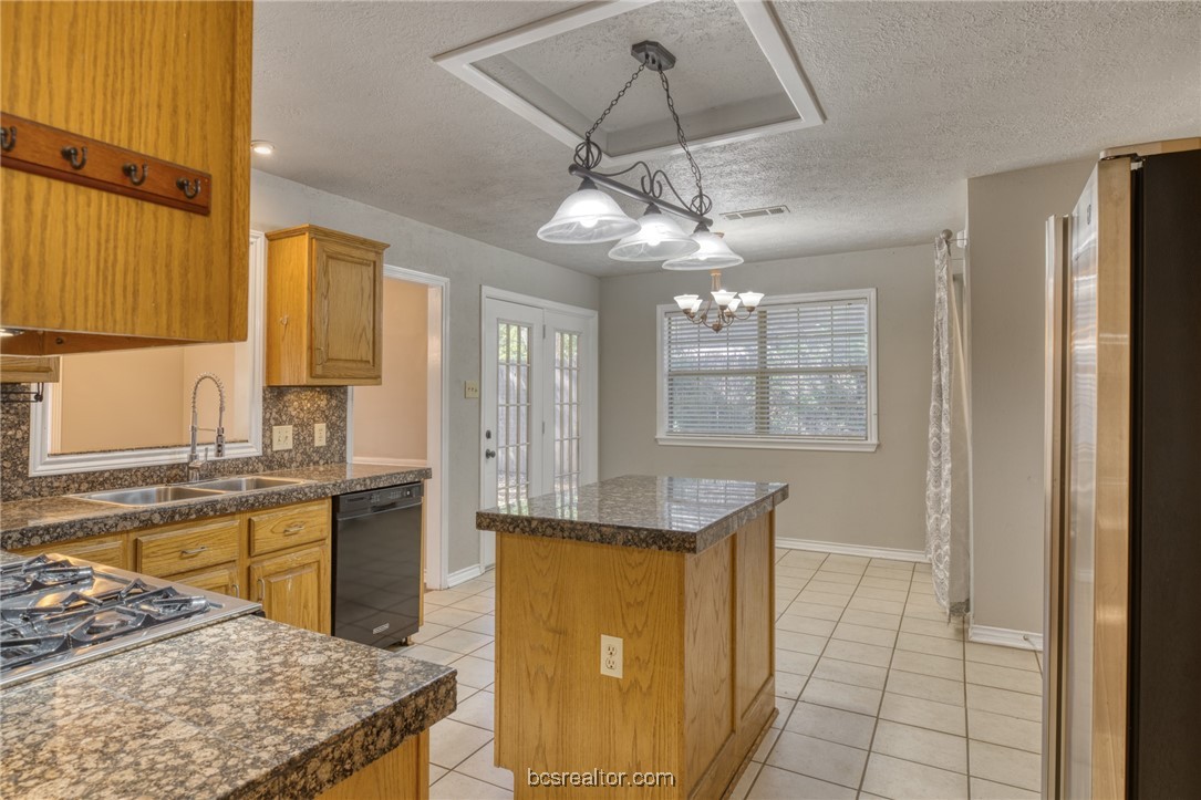 706 Summerglen Drive