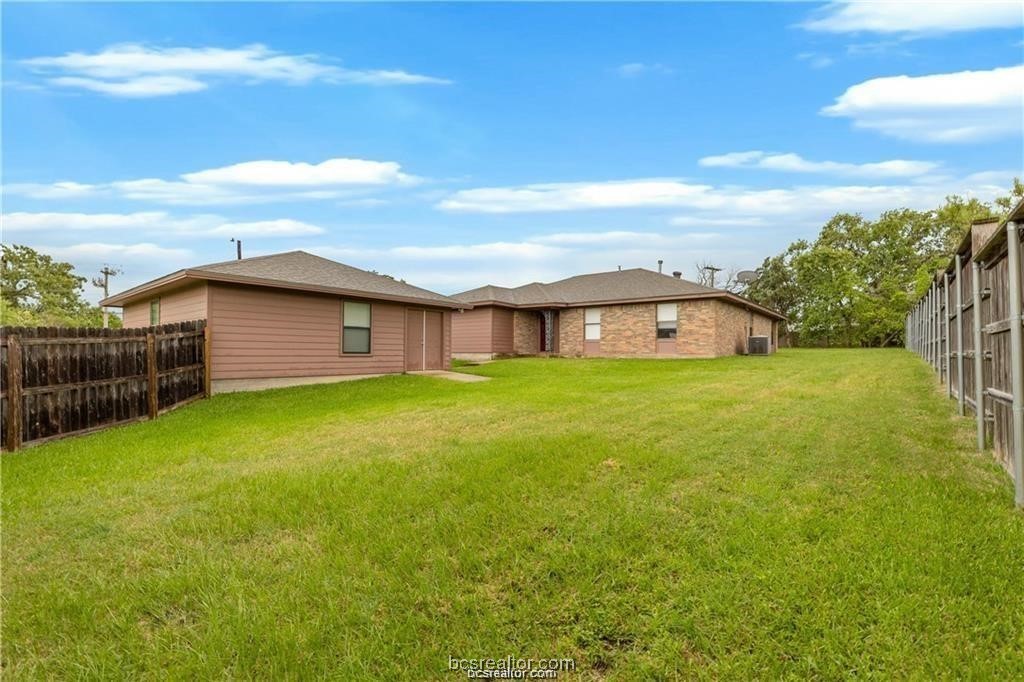 807 Holleman Drive