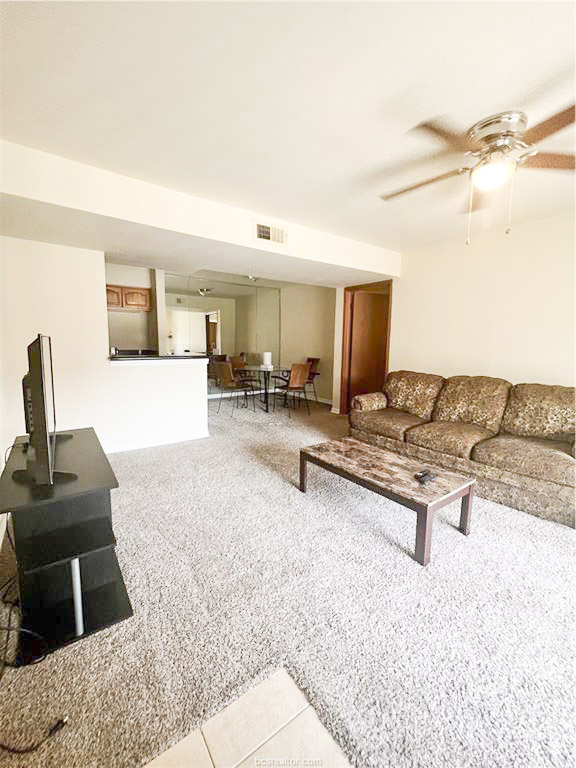 904 University Oaks 106