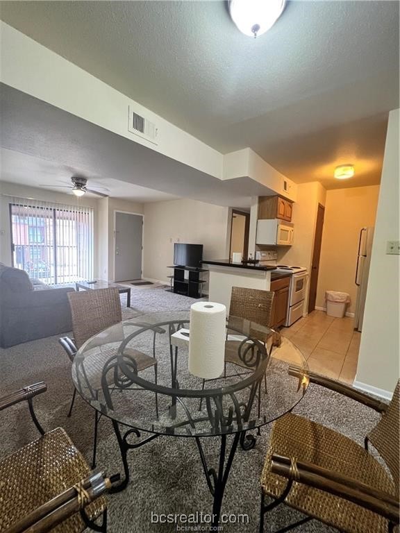 904 University Oaks 106