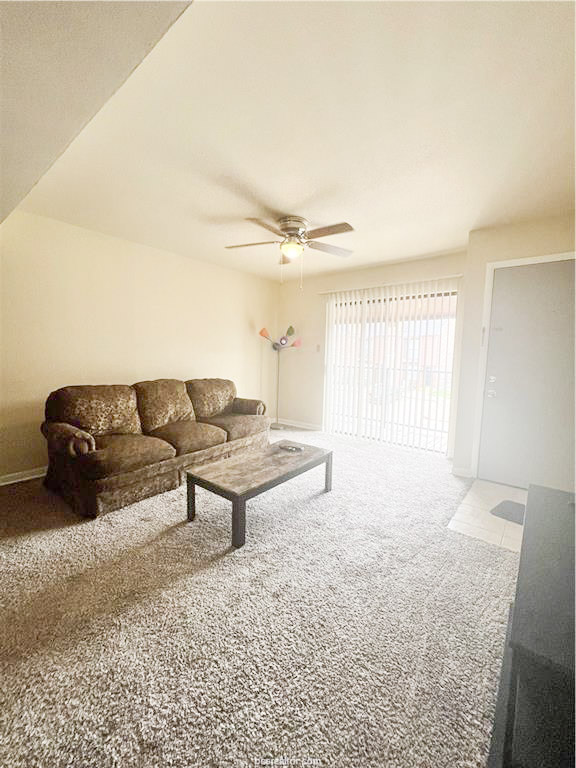 904 University Oaks 106