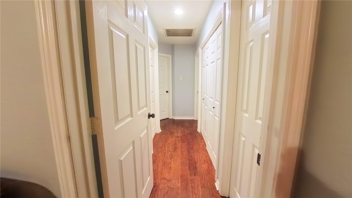 1109 Clearleaf Drive