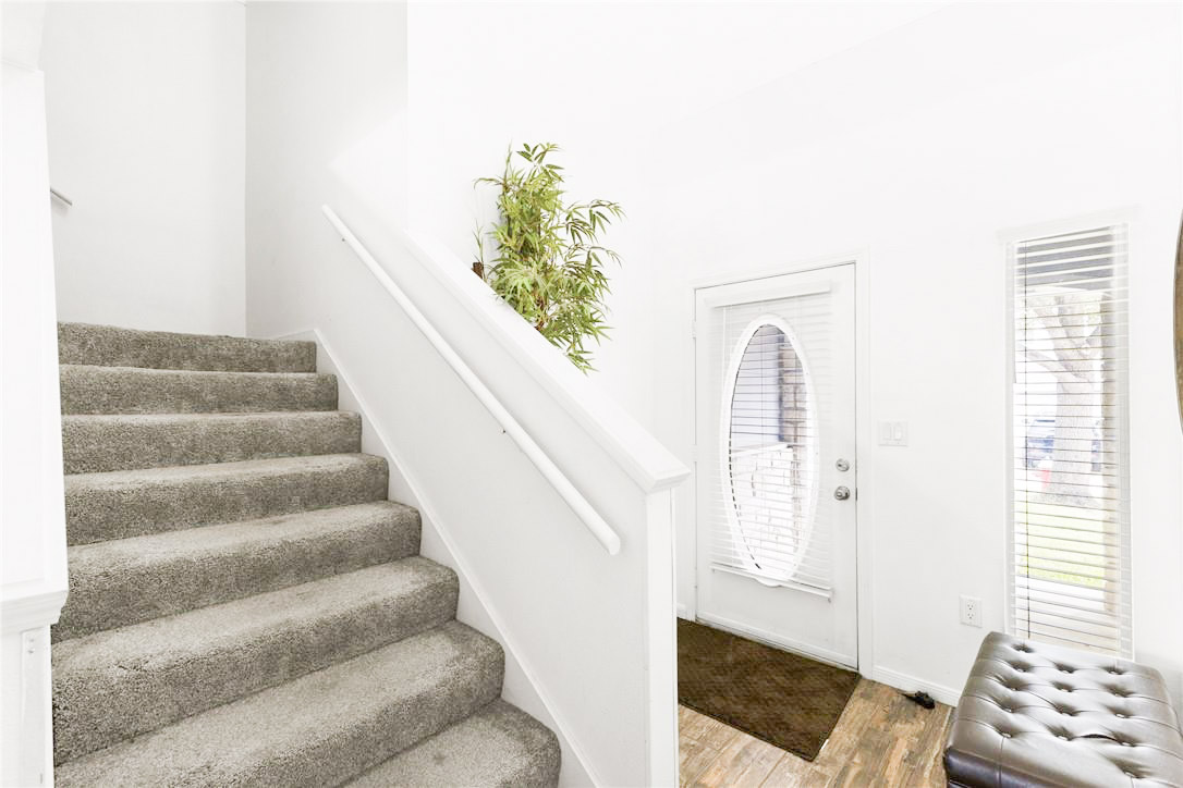 1253 Canyon Creek Circle