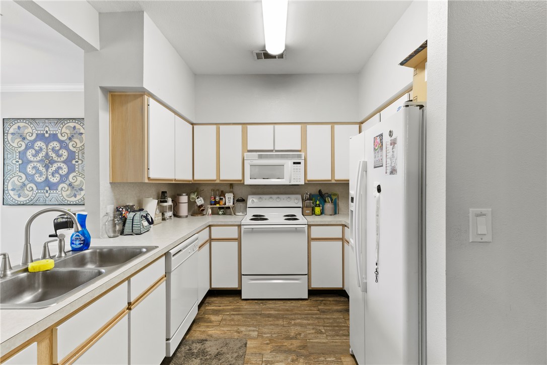 1253 Canyon Creek Circle