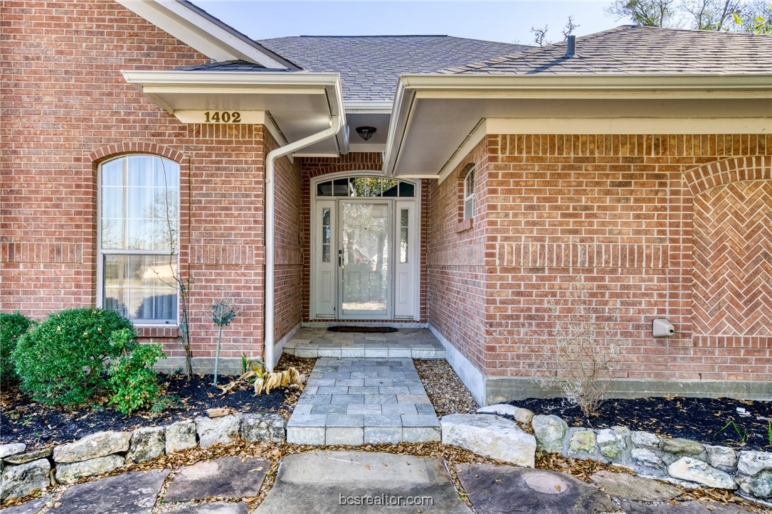 1402 Riverstone Court