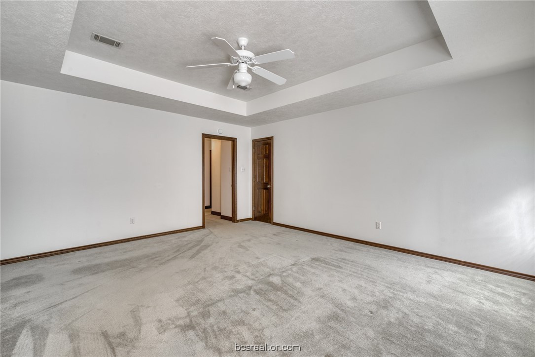 1402 Riverstone Court