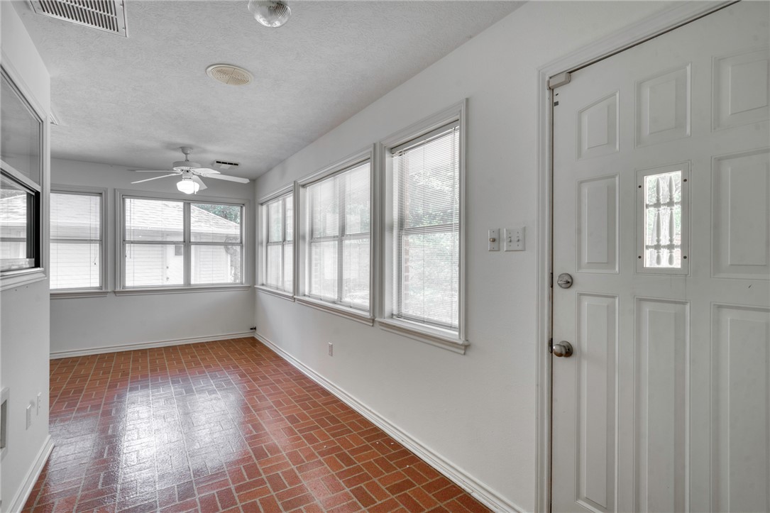 1402 Riverstone Court