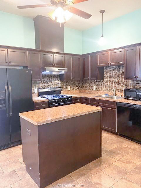 6807 Appomattox Drive