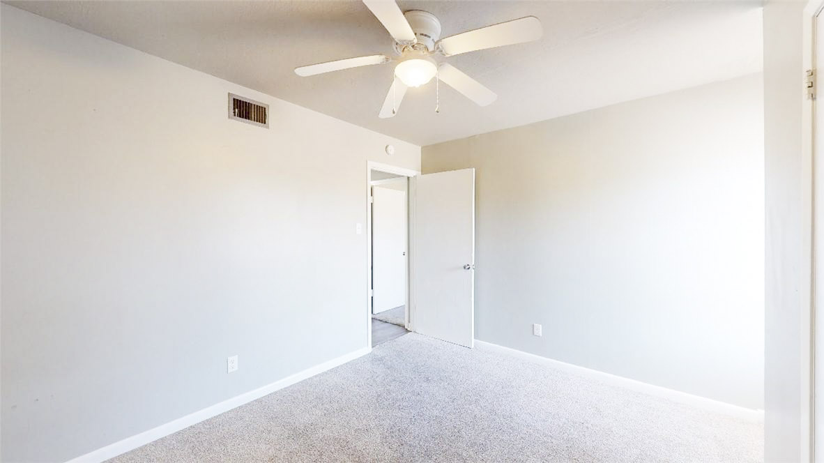 3800 East 29th Street 5