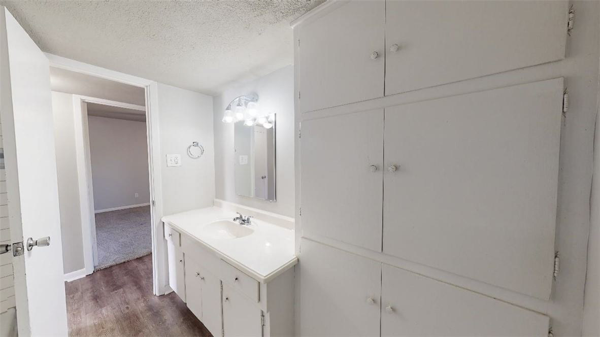 3800 East 29th Street 5