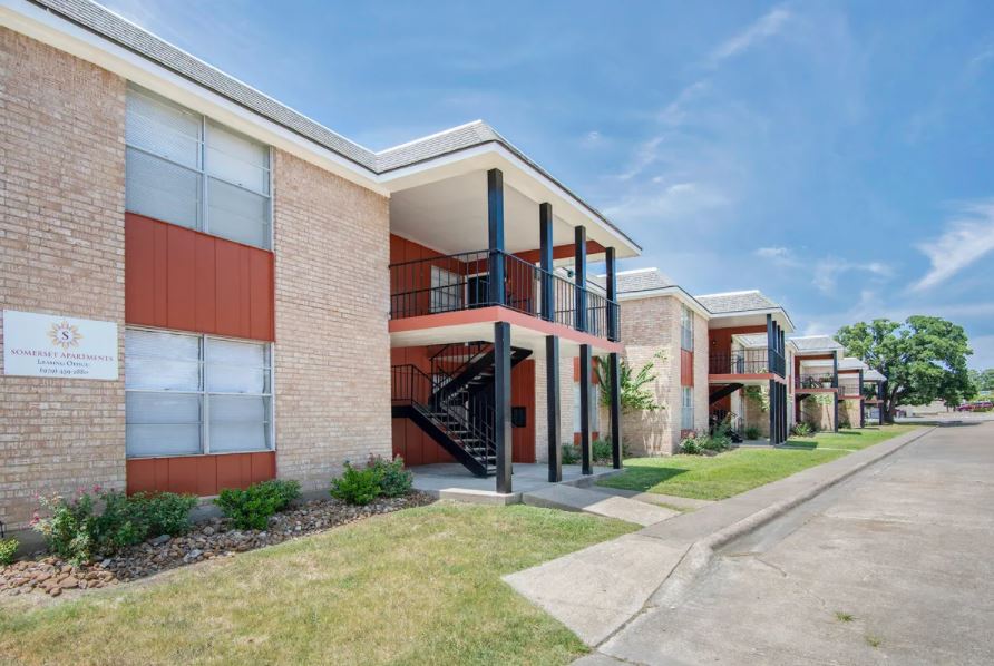 3800 East 29th Street 5