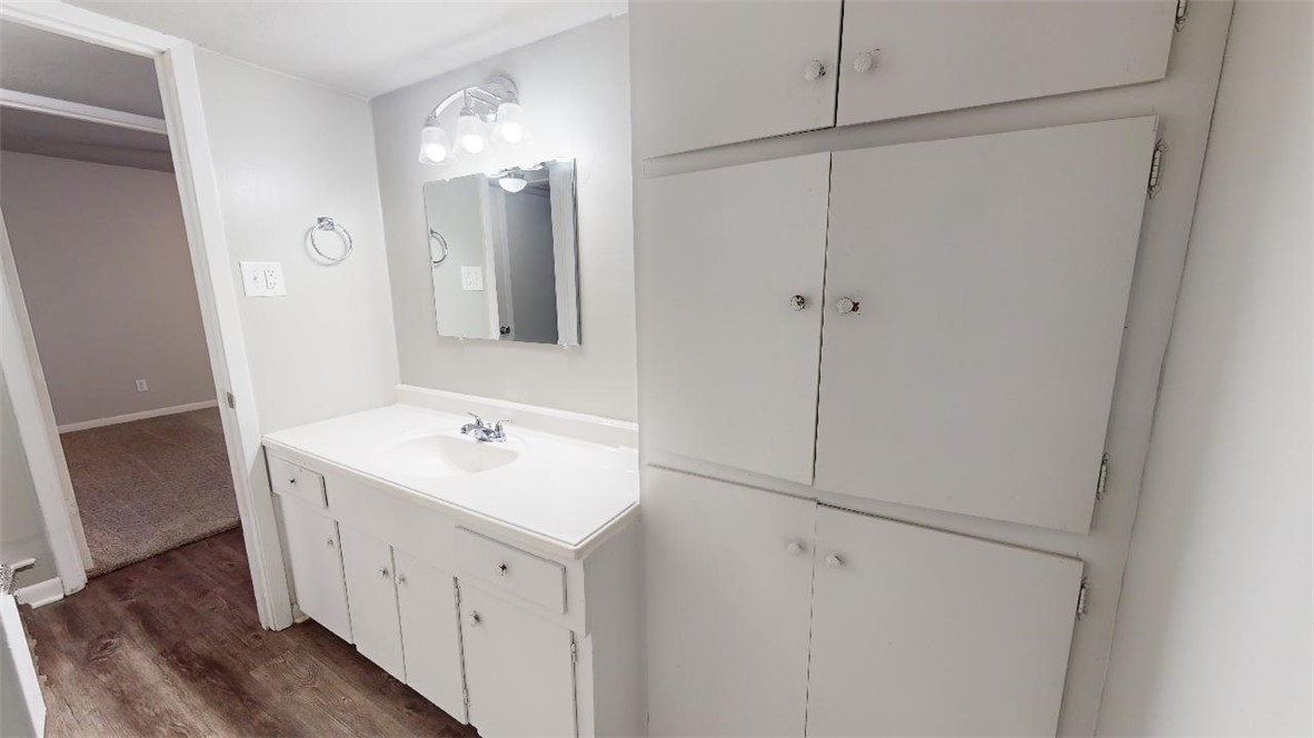 3800 East 29th Street 5