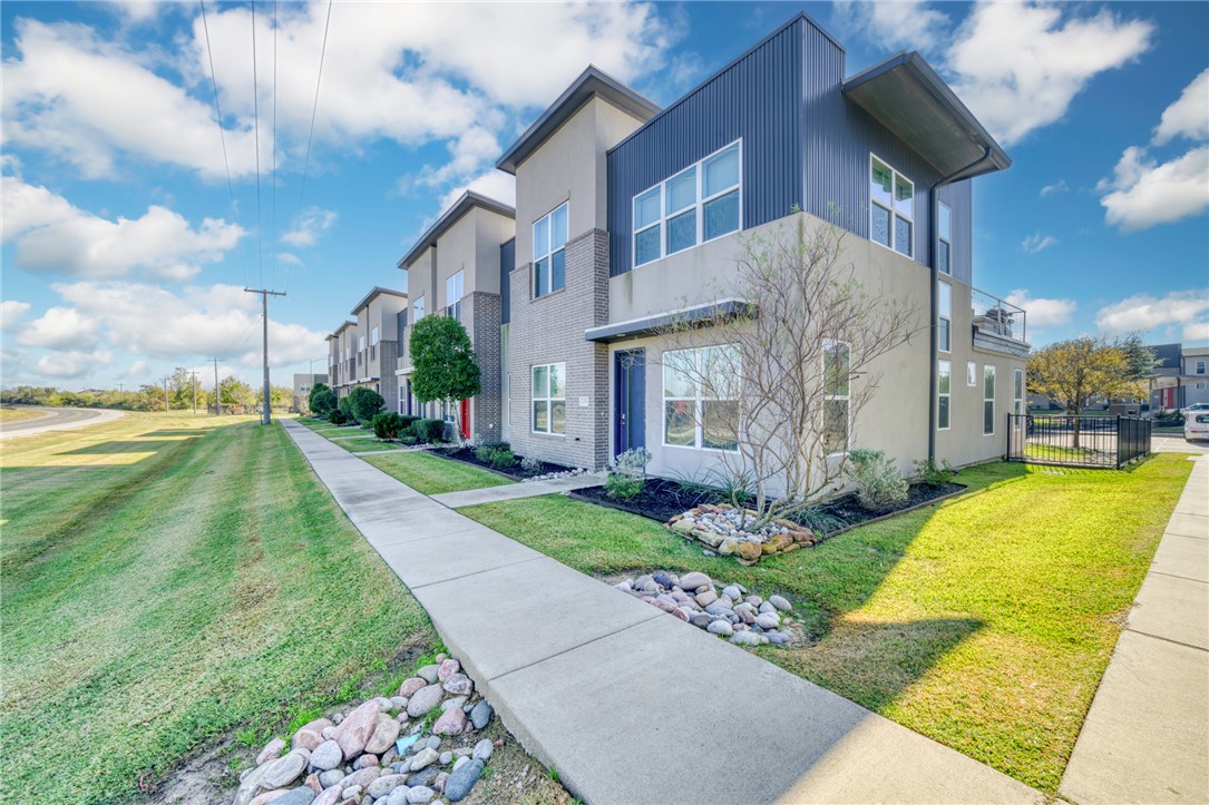 434 WILLIAM D FITCH PKWY