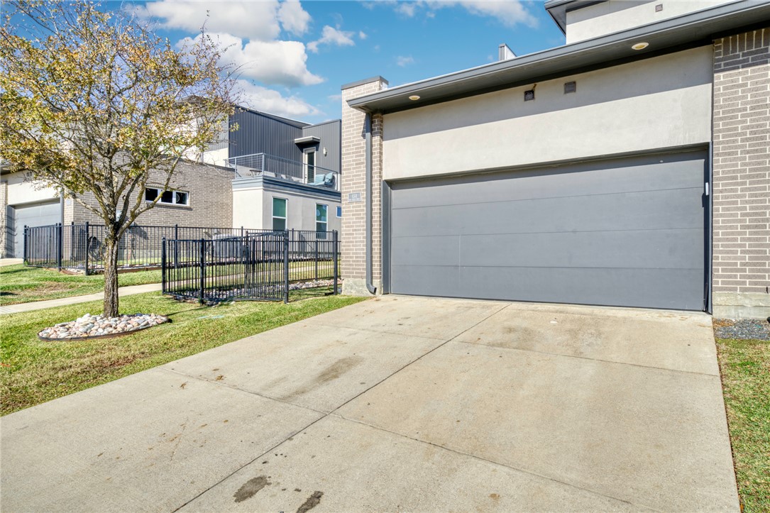 434 WILLIAM D FITCH PKWY