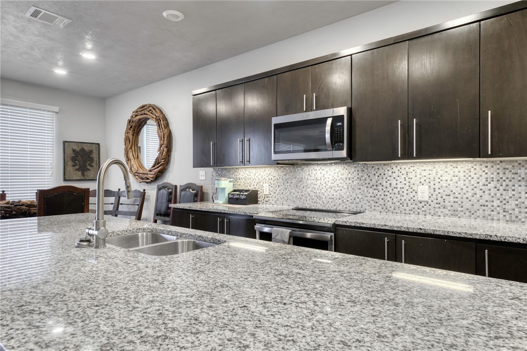 434 WILLIAM D FITCH PKWY