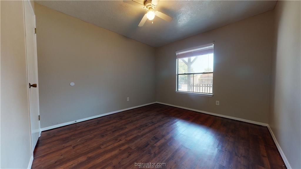 1527 Pine Ridge Drive A