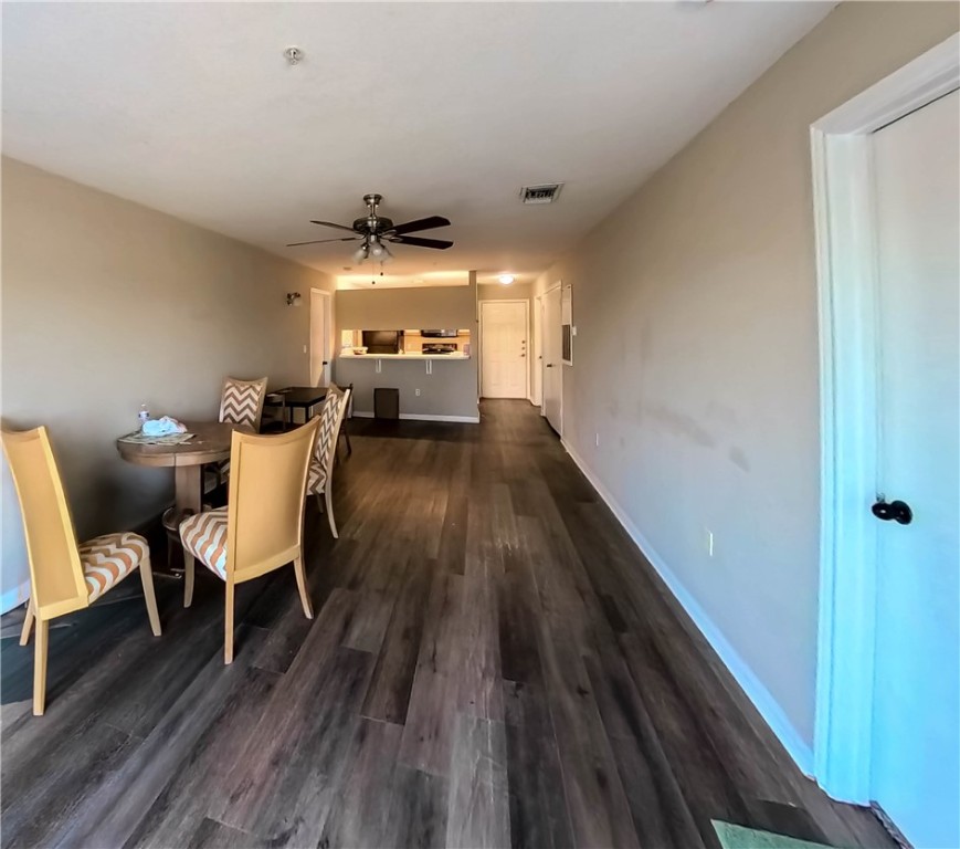 523 Southwest Parkway 302