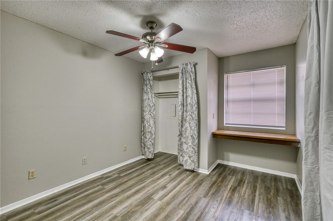 713 Wellesley C