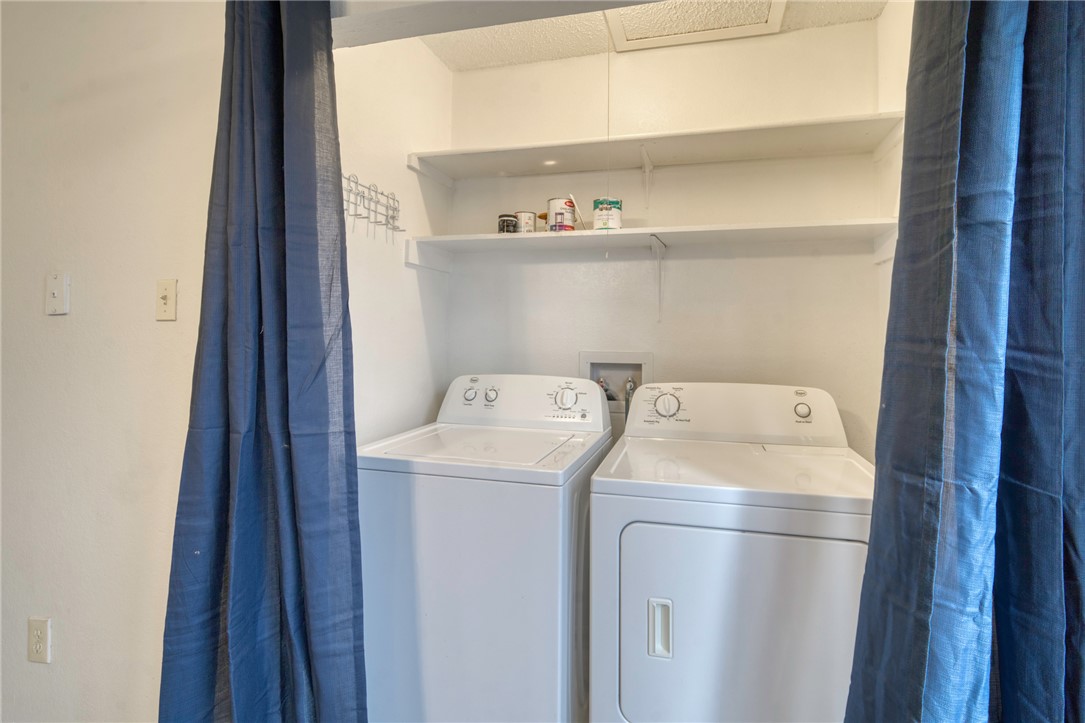 713 Wellesley C