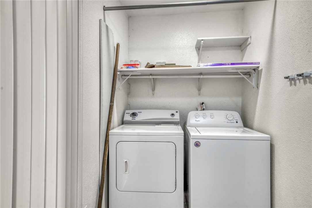 1613 Mossglenn Circle