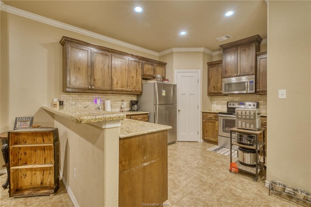 3114 Claremont Drive