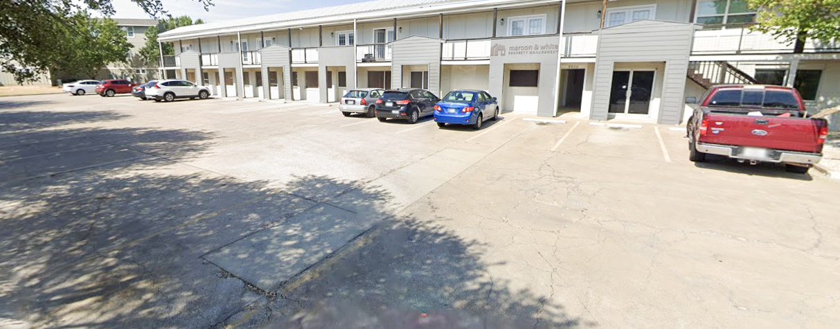 3900 Old College Road 21